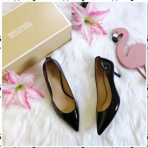 MK Michael Kors Flex Leather Kitten Heel Pump 9
